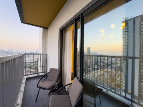 Werova-Cozy 2-Bedroom Apartment w Stunning Views - image 7