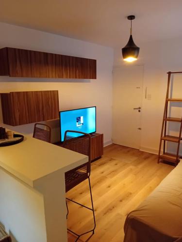 Depto en B Gral Paz,a mts del Hospital Italiano