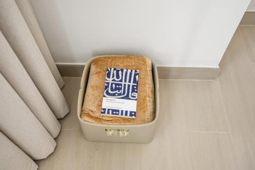 Stylish 1BR with Private Pool Near Circle Mall - image 4