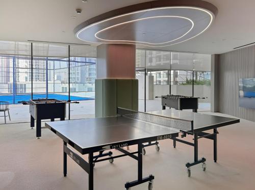 Stylish 1BR with Private Pool Near Circle Mall - image 5