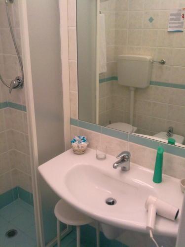 Hotel Astor B&B Room Type - Standard Triple Room