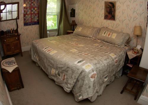 Twin Room with Shower