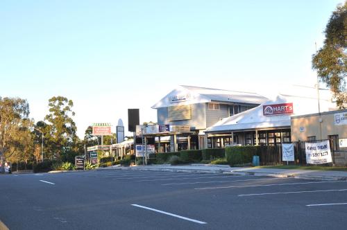 Restoran, TL Warmest Homestay in Robina