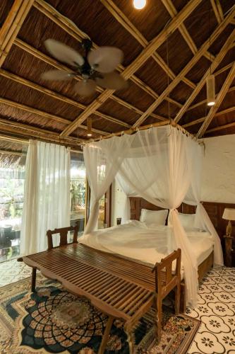 Lia Retreat & Coffee in Hoa Vang