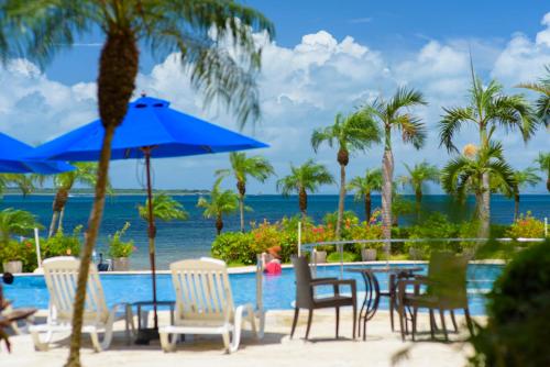 Swimming pool, GRANDVRIO RESORT ISHIGAKIJIMA Ocean’s Wing & Villa Garden in Ishigaki