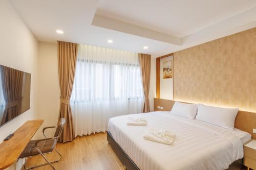 room detail thumbnail 0