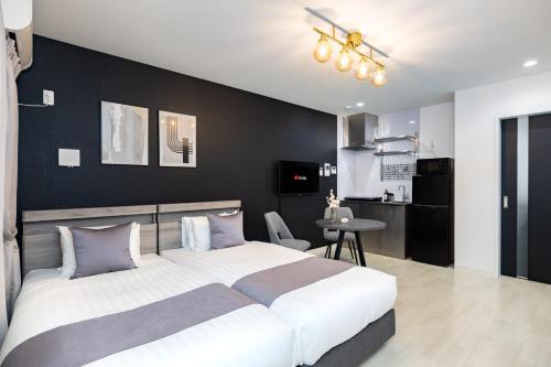 jadecourt Shikanjima