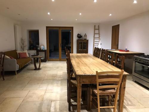 Large capacity cottage - gîte Le Pré Monon (Large capacity cottage - gite Le Pre Monon) in Dompjēra Lesorma