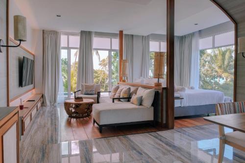 Sichon Tesoro Room Type - King Suite with Sea View