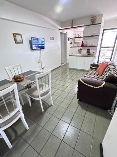 Praia Ponta Verde para 5 pessoas com lavadora, garagem, Wi-fi, Apto 405 – khách sạn tại Ponta Verde