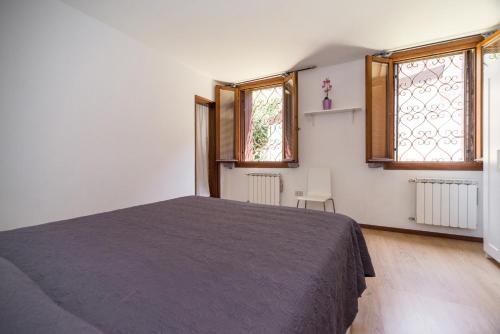 Venice Biennale Garibaldi - image 10