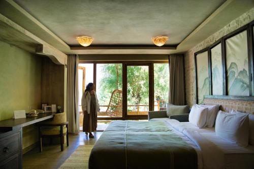 1 queen bed