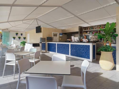 Boutique Hotel H10 White Suites - Adults Only - image 9