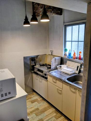 Room104ゲストハウスイン湯河原元芸子の宿