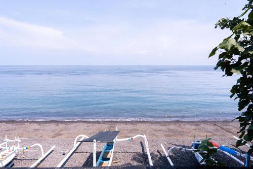 Amed Beach Resort