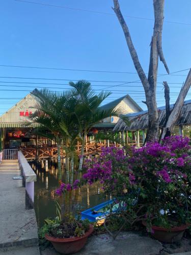 Homestay Hải Nam Đất Mũi (Homestay Hai Nam Đat Mui) in Nam Can (Ca Mau)