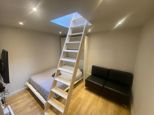 Appartement chic - terrasse en plein ciel - 004