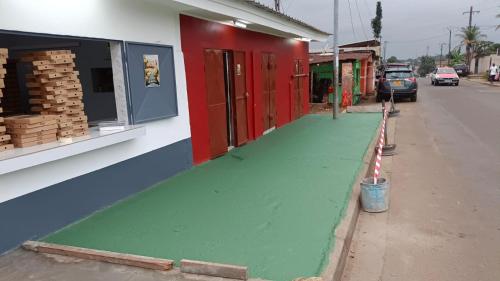 ทัศนียภาพภายนอกโรงแรม, Chez Bernard in ลิเบรวีลล์