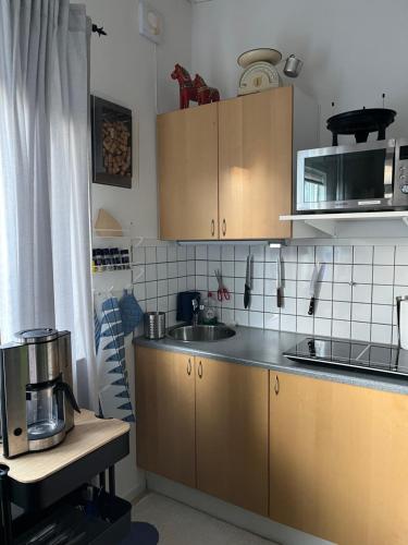 virtuve, Sjönära boende i Brommösund Torsö Mariestad (Sjonara boende i Brommosund Torso Mariestad) in Torso