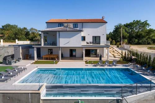Villa Fabris by Briskva – khách sạn tại Kringa