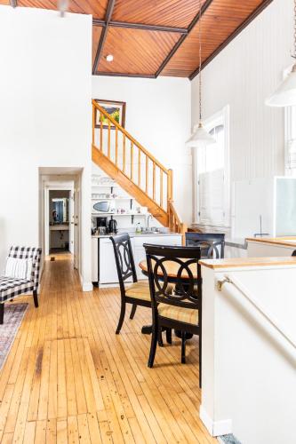Strathmere Country Retreat in Malakoff (ON)