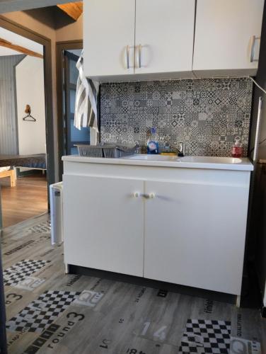 Bel appartement a la campagne avec magnifique vue in Сомбернон