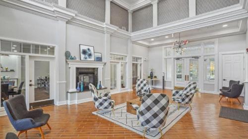 Iekārtas, Landing Incredible 1BD Pool Tennis Court in West Dundee (IL)