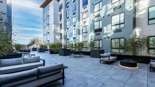 บริการและสิ่งอำนวยความสะดวก, Landing Incredible 2BD Rooftop Lounge in การ์เตอเรต (NJ)