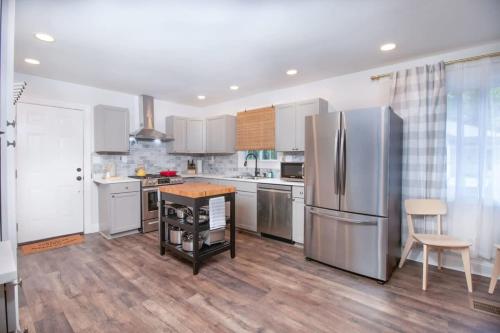 Memphis Star - Cozy Remodeled Central near Cooper-Young Historic District