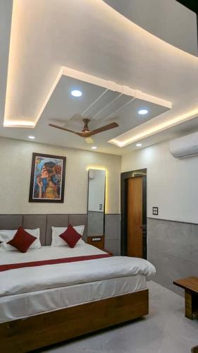 Hotel Indraprasth Rooms & Banquets in 達爾普