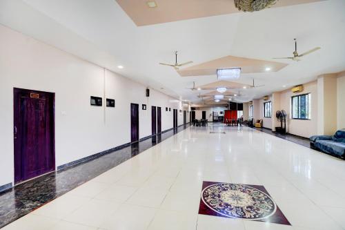 大堂, Super Hotel O Rani Durgawati Crossway Formerly Orient Palace in 外環道