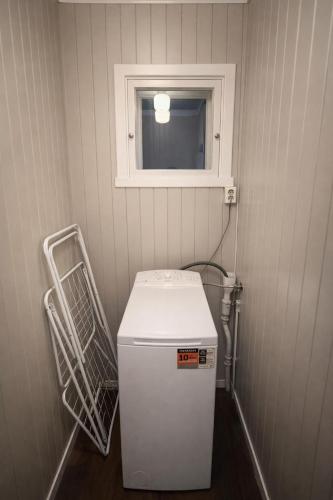 Central Homestay with View and Easy Access in Hammerfest