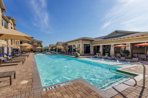 Einrichtungen, Landing Stunning 3BD Gym Pool in Plano (TX)