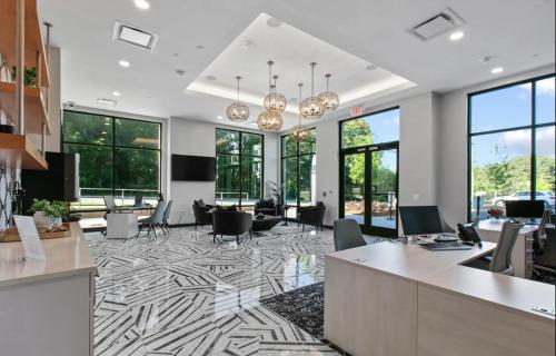 Facilities, Landing Modern Studio Clubhouse Pool in Kirkwood