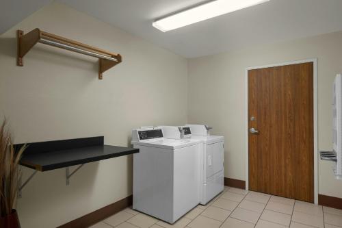 Fairfield Inn Boise Airport - image 13