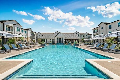 Létesítmények, Landing Apartments - Atlas Bluewood in Celina (TX)