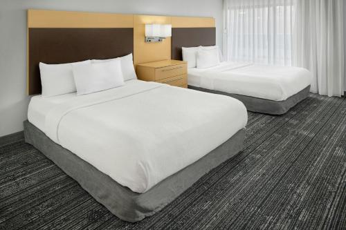 1 queen bed
