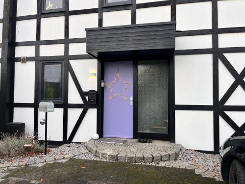 外部景觀, Apartment LilaMoon Unna Dortmund Flughafen Parkplatz Netflix Disney plus 80qm Erdgeschoss in 烏納