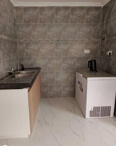 Cozy Furnished Studio Apartment in Midlands