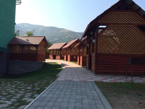 Dream Hostel Carpathians Rakhiv - main image