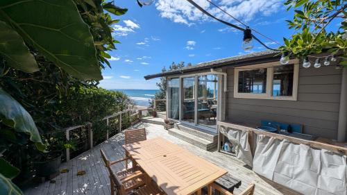 Gorgeous Beach House in Maketu