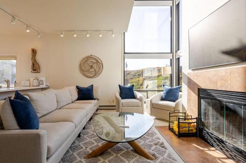 Seadmed, Oceanfront Bliss at Pelican 7 in Watsonville (CA)