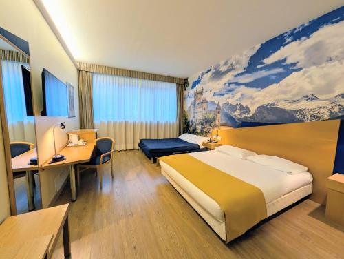 room detail thumbnail 0