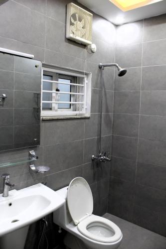 Legacy Guest House - image 6