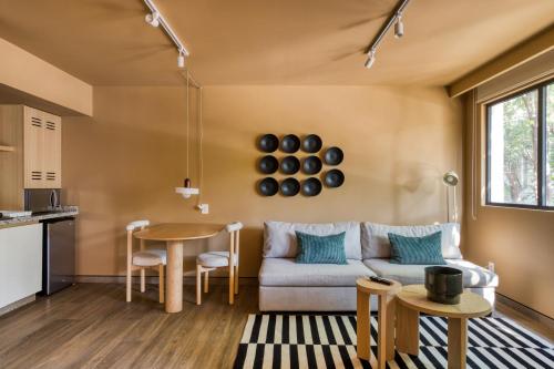 TONALA By Mr W Room Type - One-Bedroom Apartment