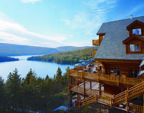 Exterior view of Sacacomie Hotel et Spa