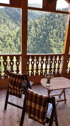 Balkons/terase, Cliff House Kala, Svaneti in Ushguli