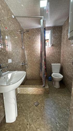Vannas istaba, Cliff House Kala, Svaneti in Ushguli