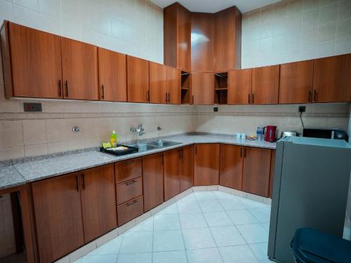 2 bedrooms, 3 beds