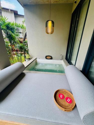 Suite, junior, vistas al jardín
